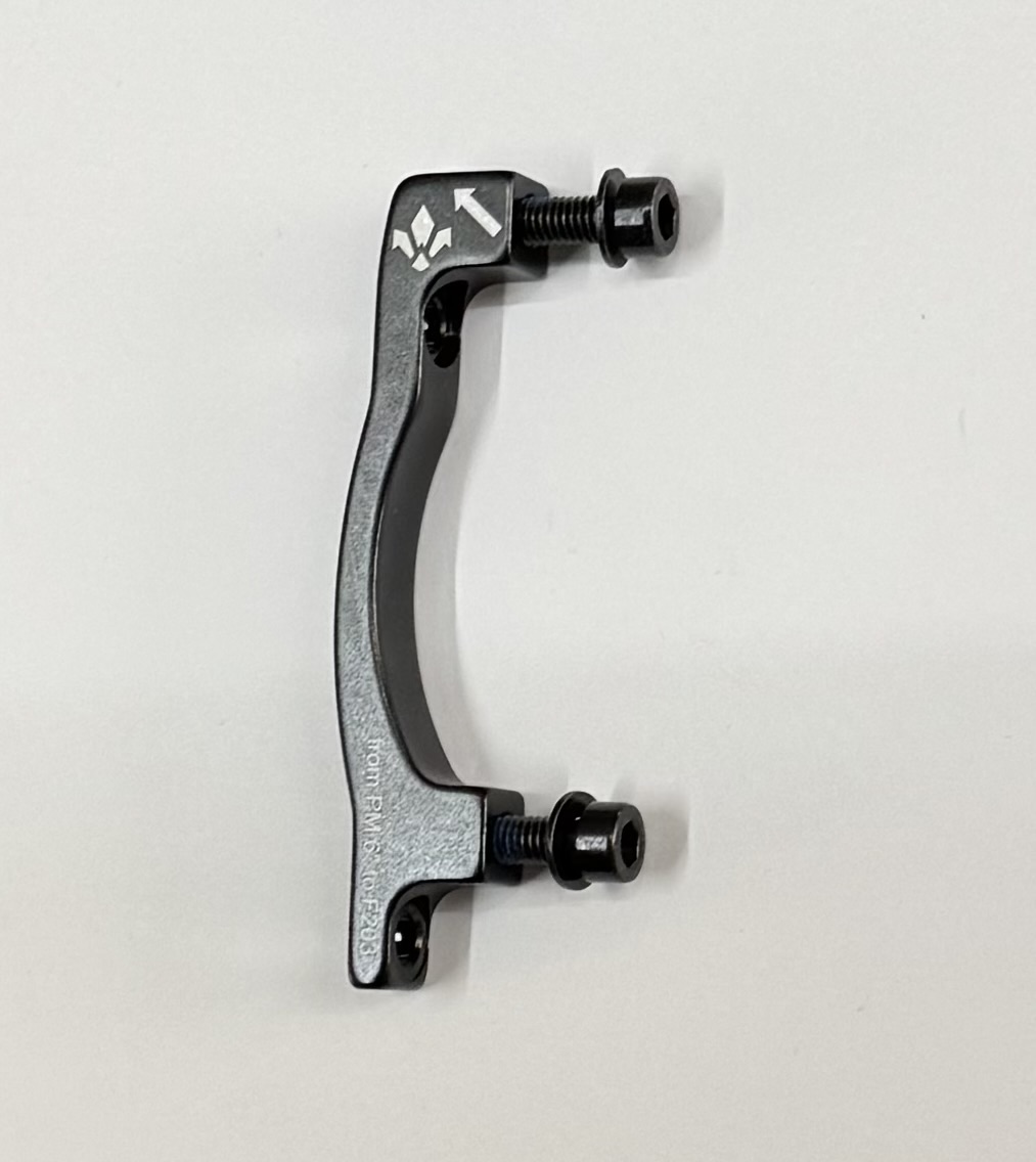 Formula Adapter Vorderrad 203mm Postmount auf Postmount