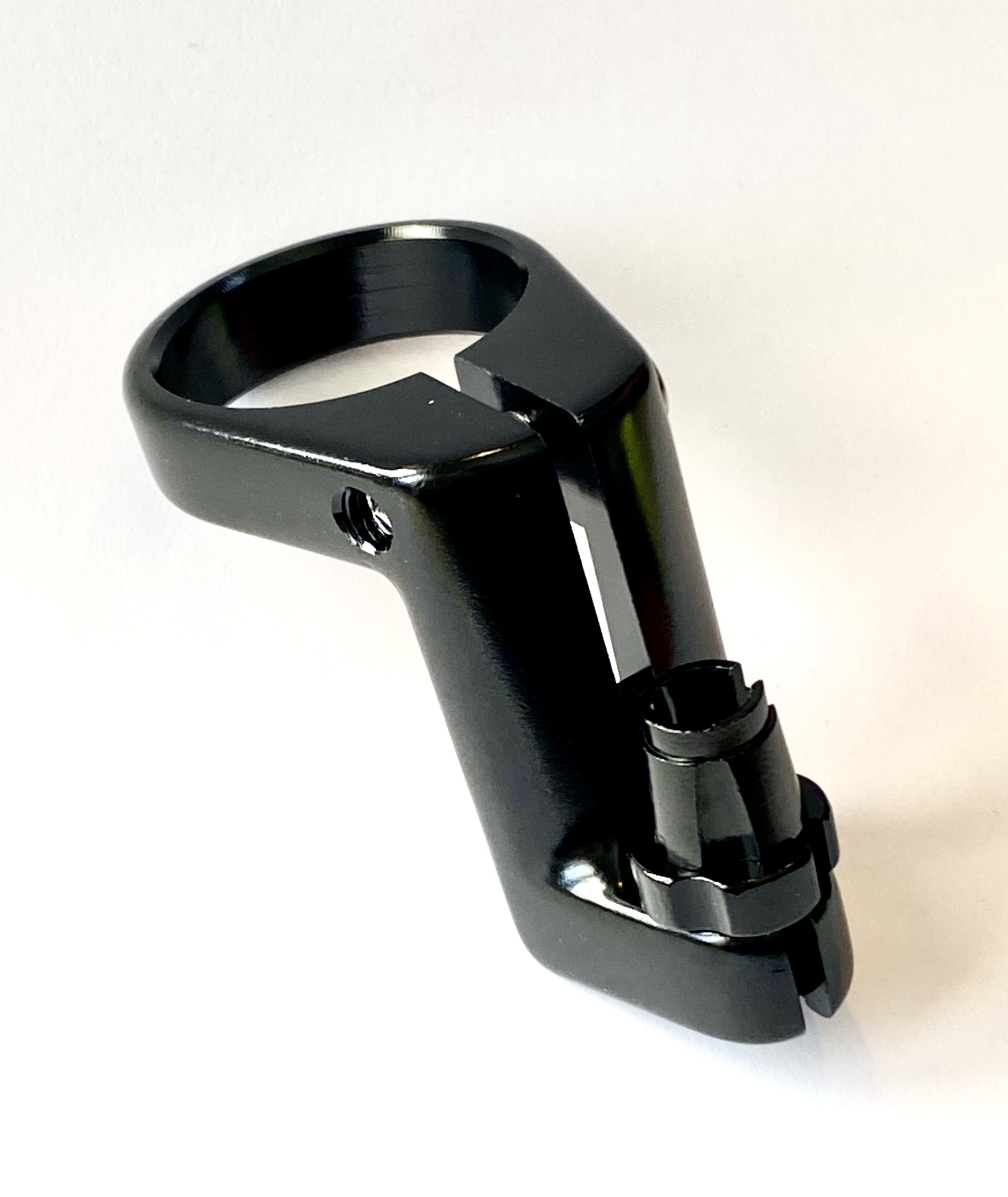 CNC Bremszuggegenhalter für Cantileverbremsen 1 1/8" Ahead schwarz