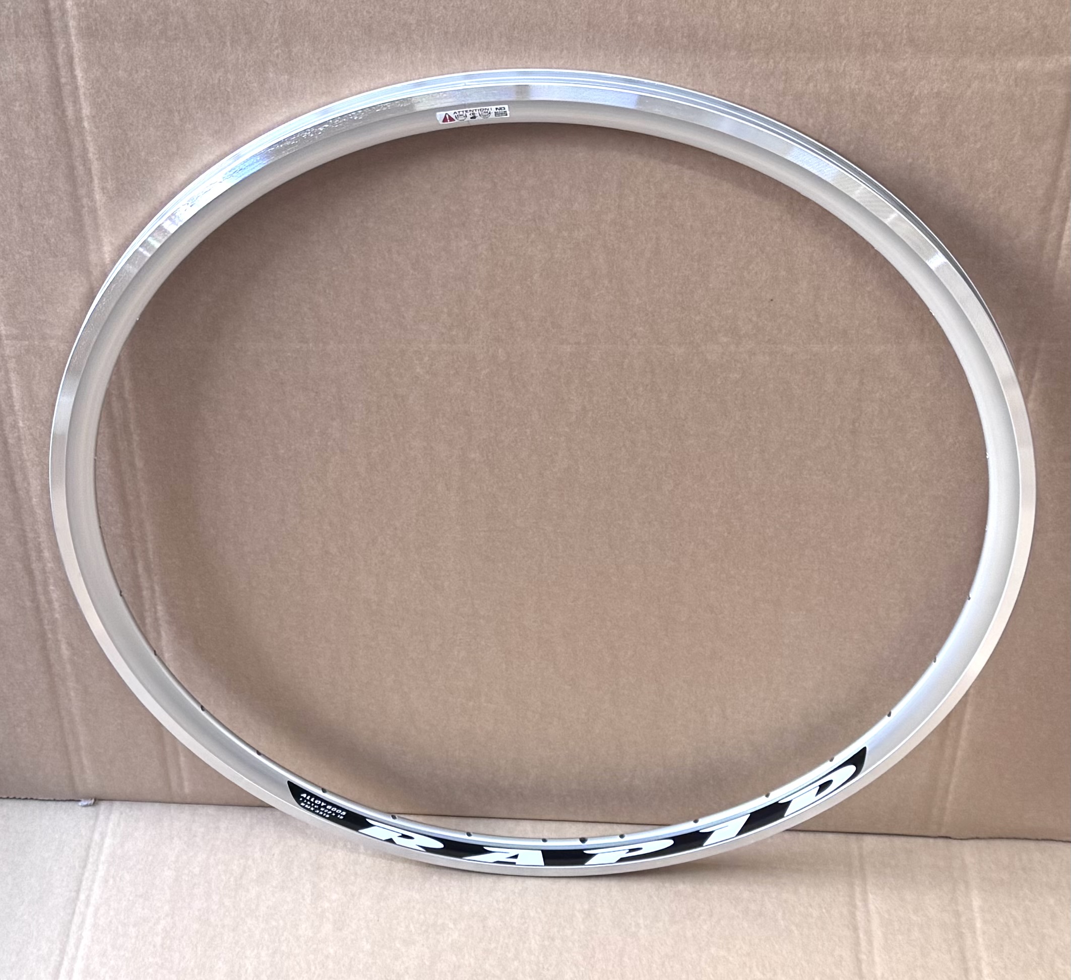 Remerx Rapid Road 28" 32L silber eloxiert